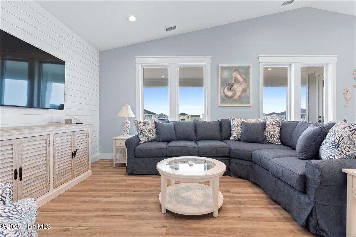 23 Grande View Drive