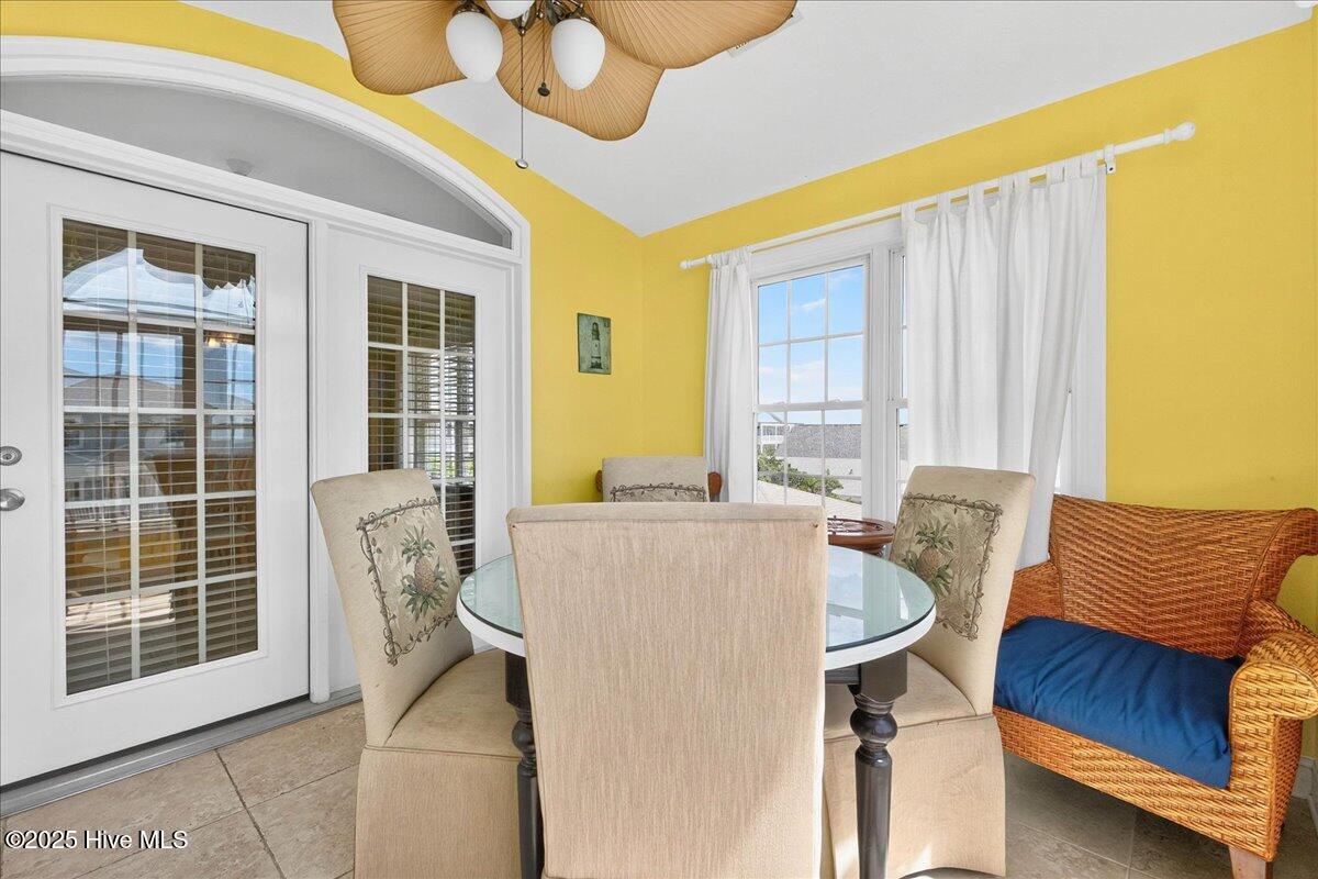 192 Ocean Boulevard W