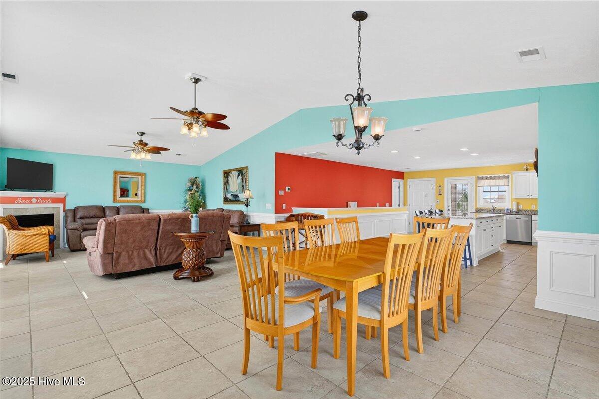 192 Ocean Boulevard W