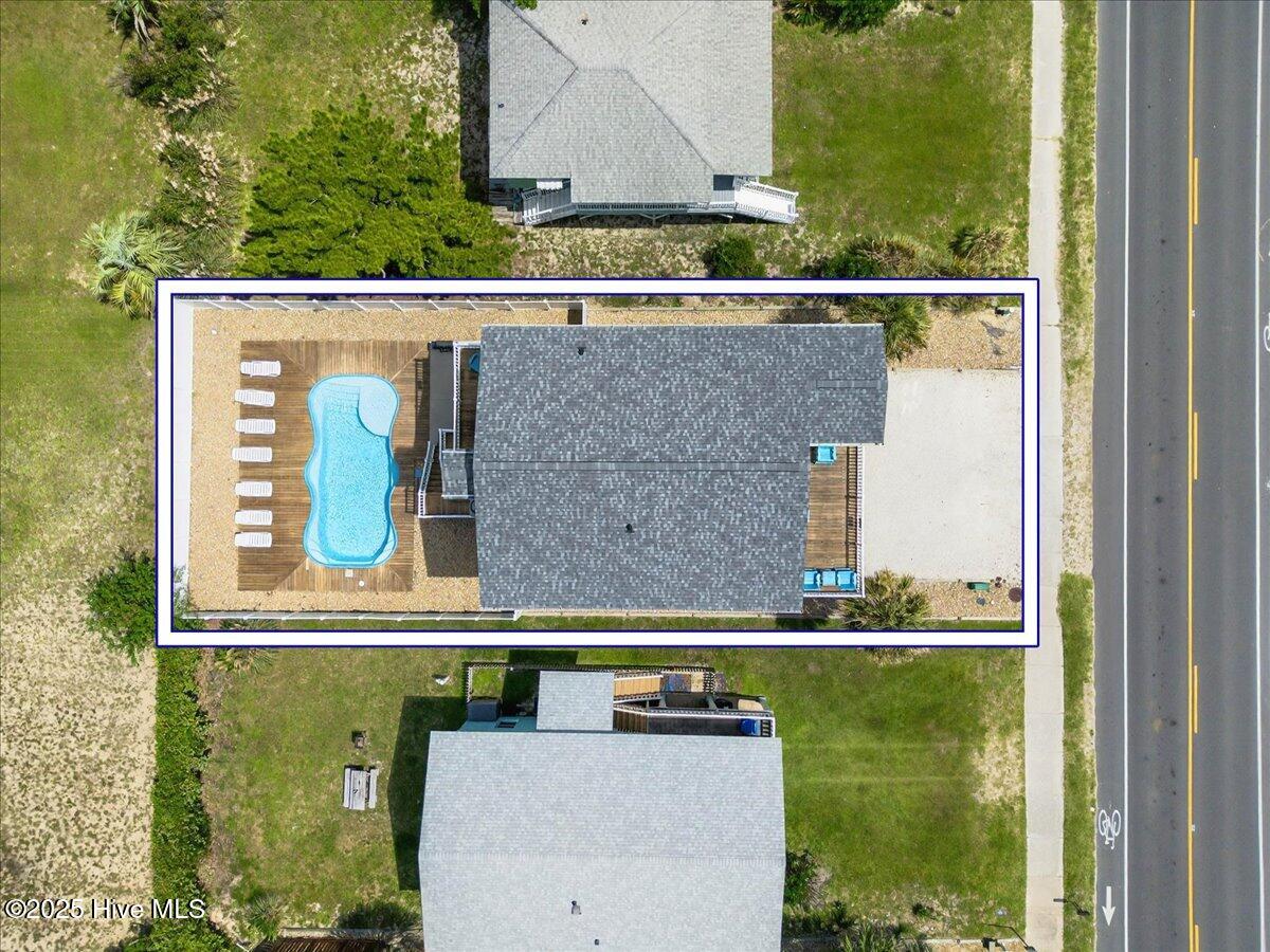 192 Ocean Boulevard W