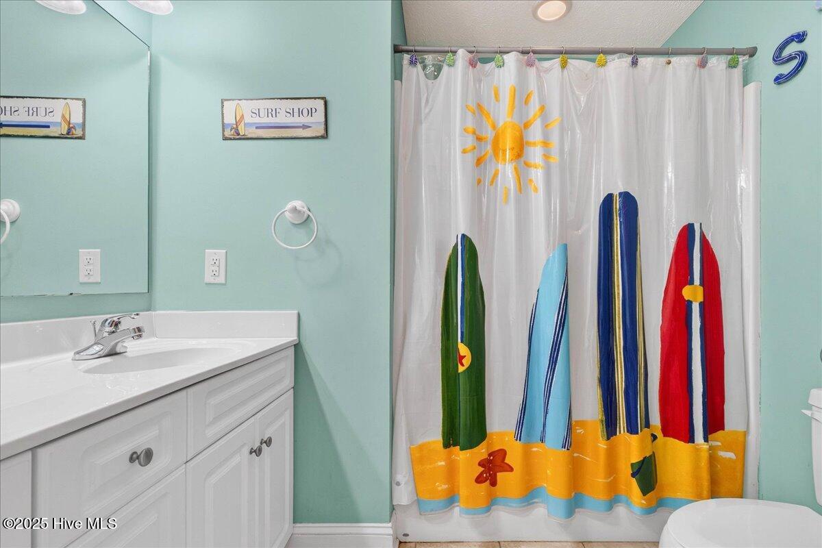 192 Ocean Boulevard W