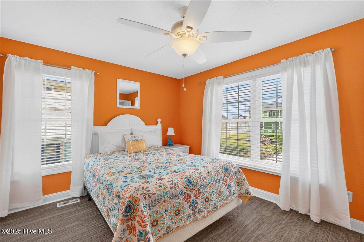 192 Ocean Boulevard W