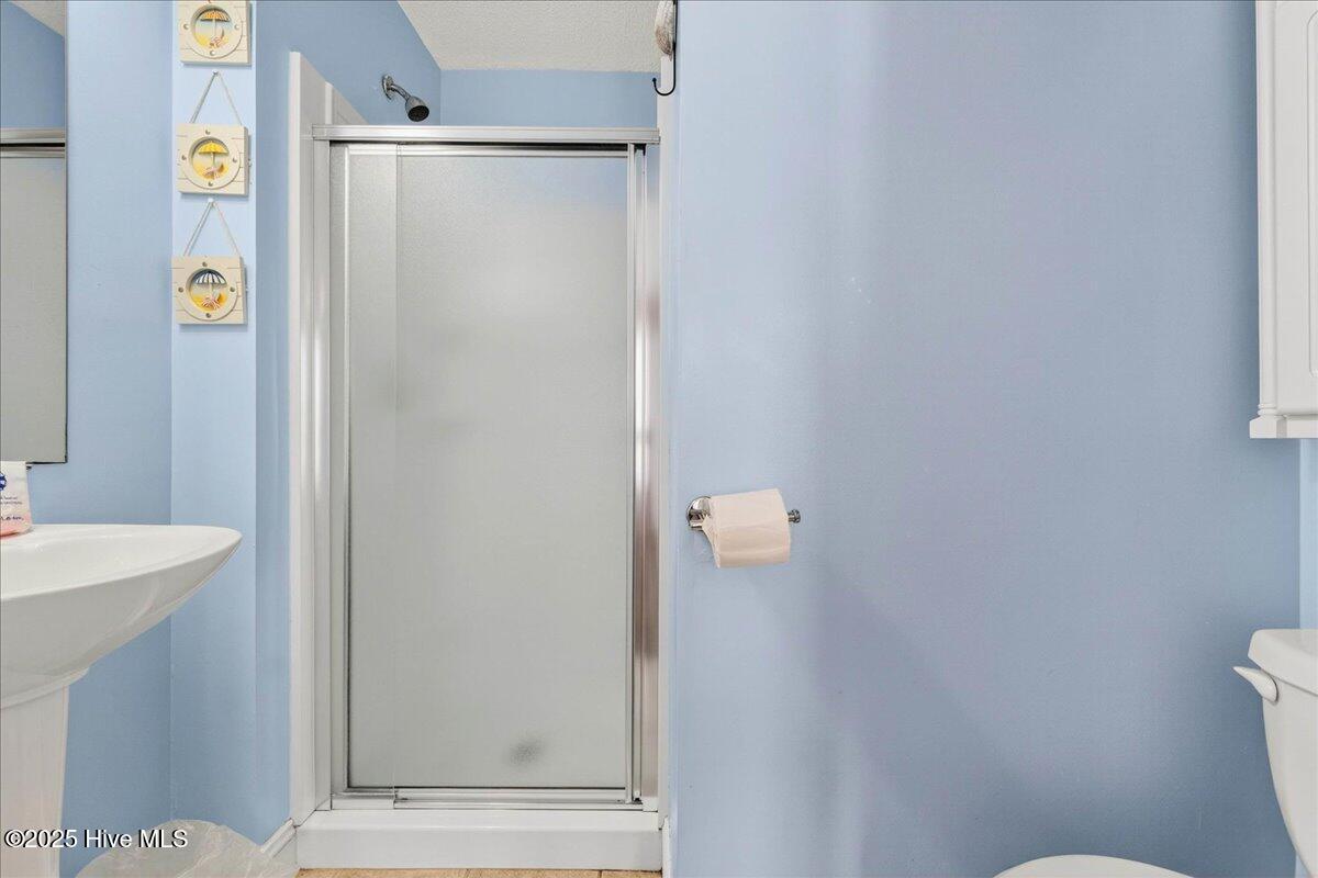 192 Ocean Boulevard W