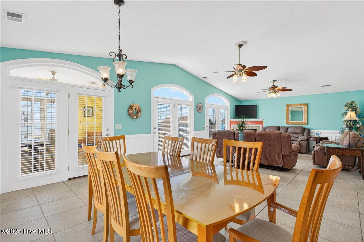 192 Ocean Boulevard W