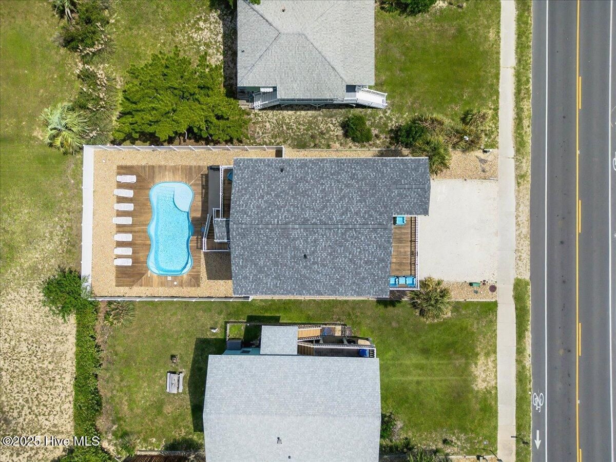 192 Ocean Boulevard W