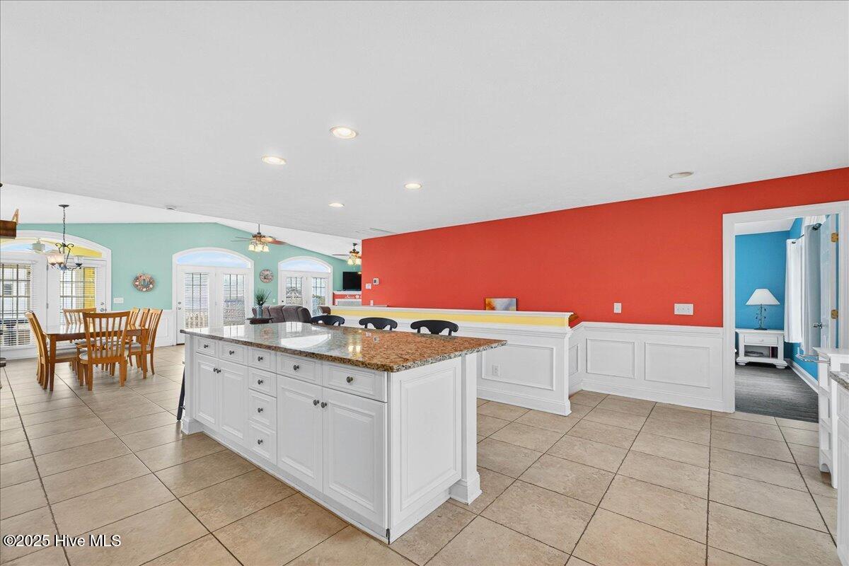 192 Ocean Boulevard W