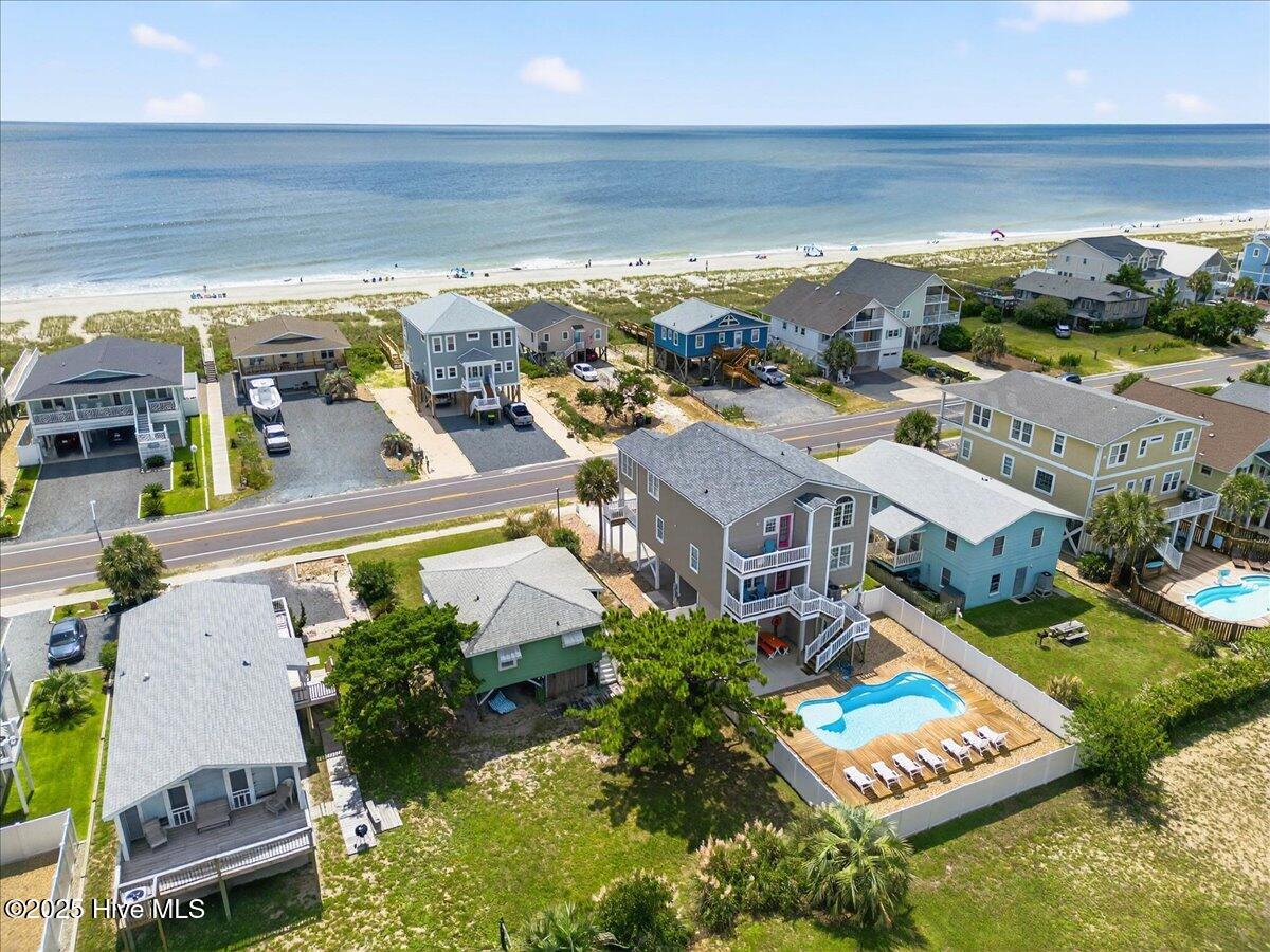 192 Ocean Boulevard W