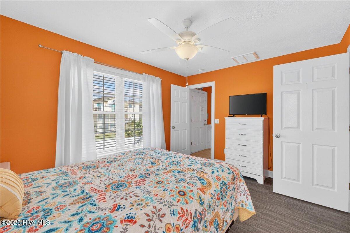 192 Ocean Boulevard W