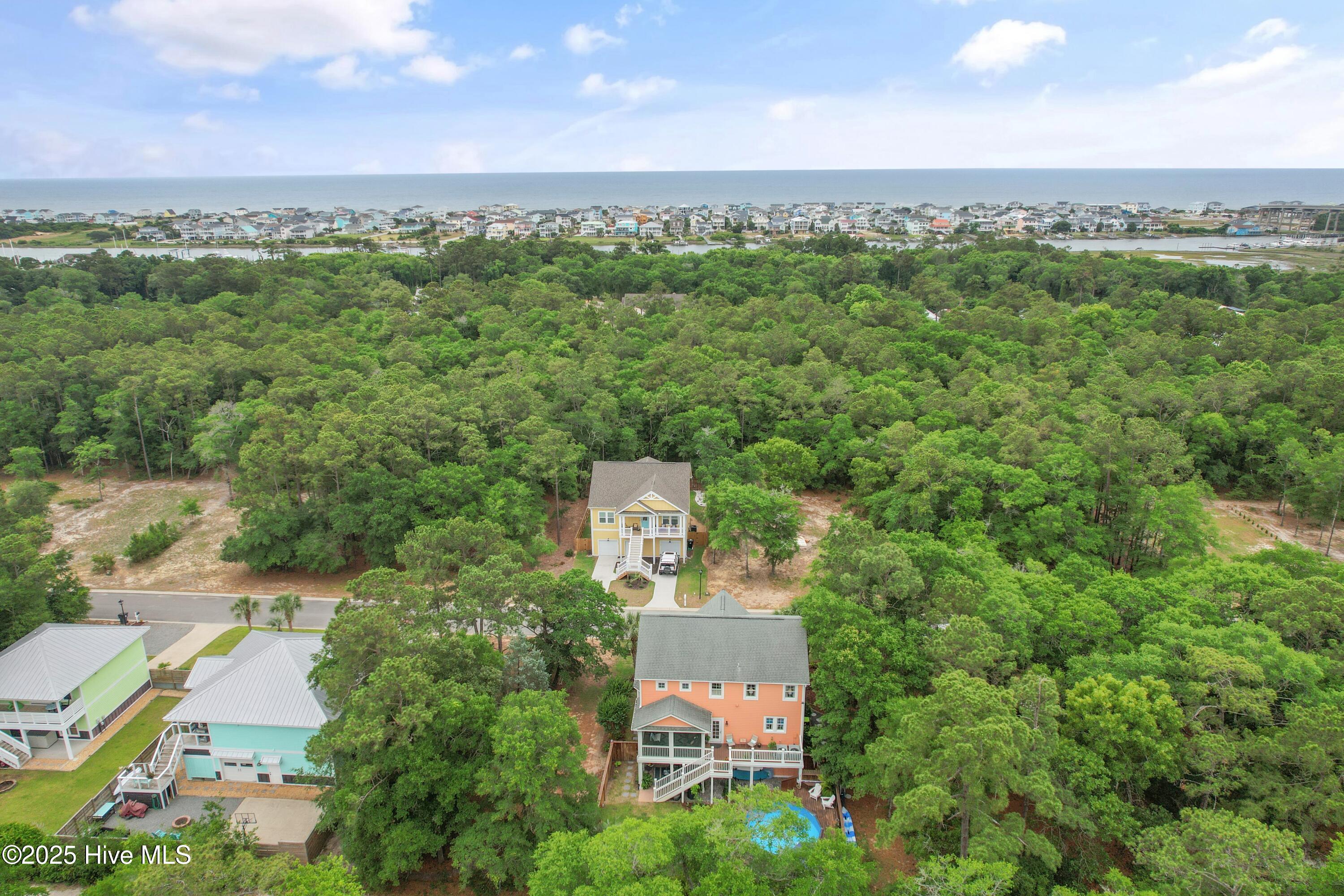 1086 Ferry Landing Drive SW