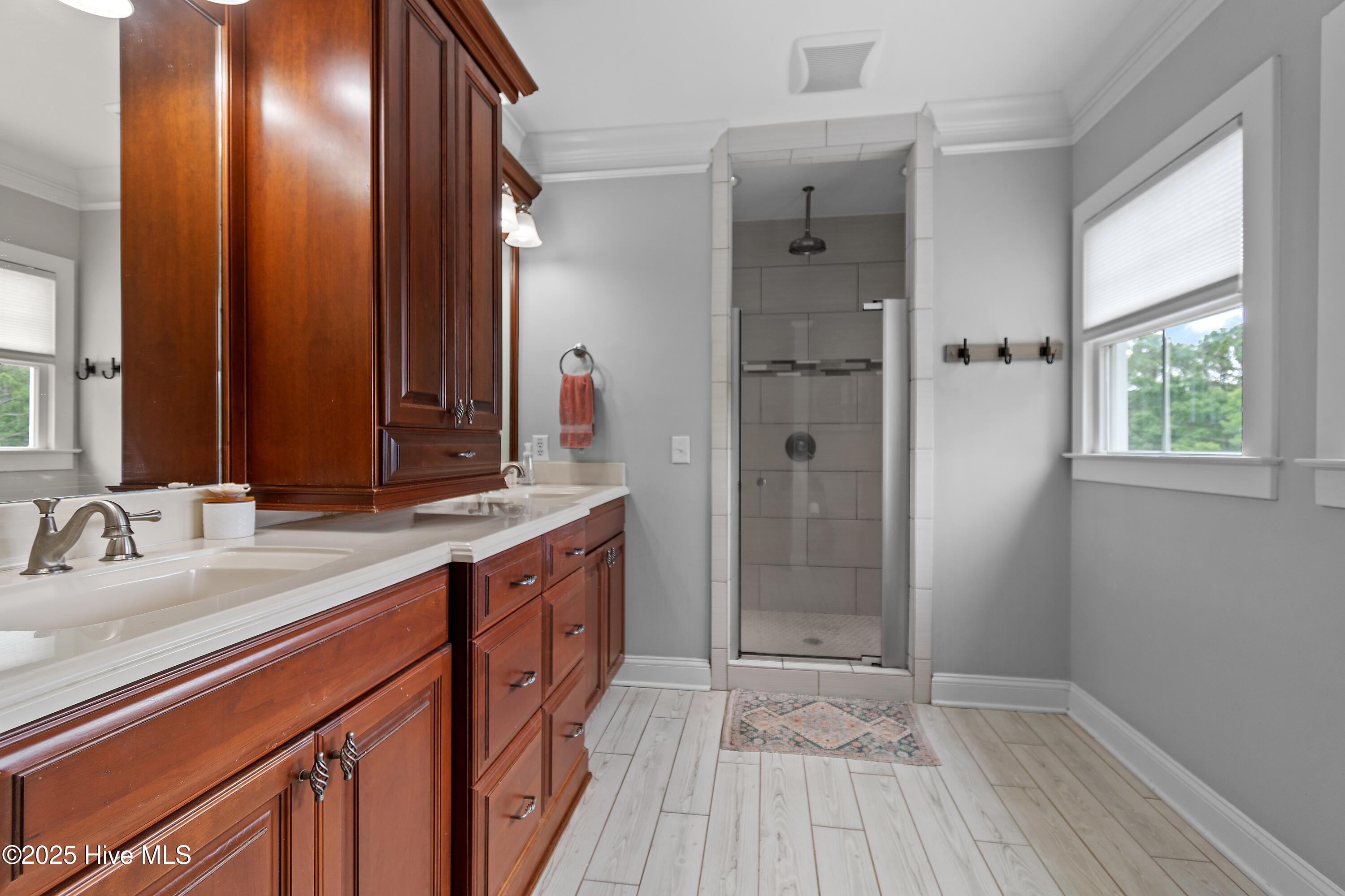 1086 Ferry Landing Drive SW