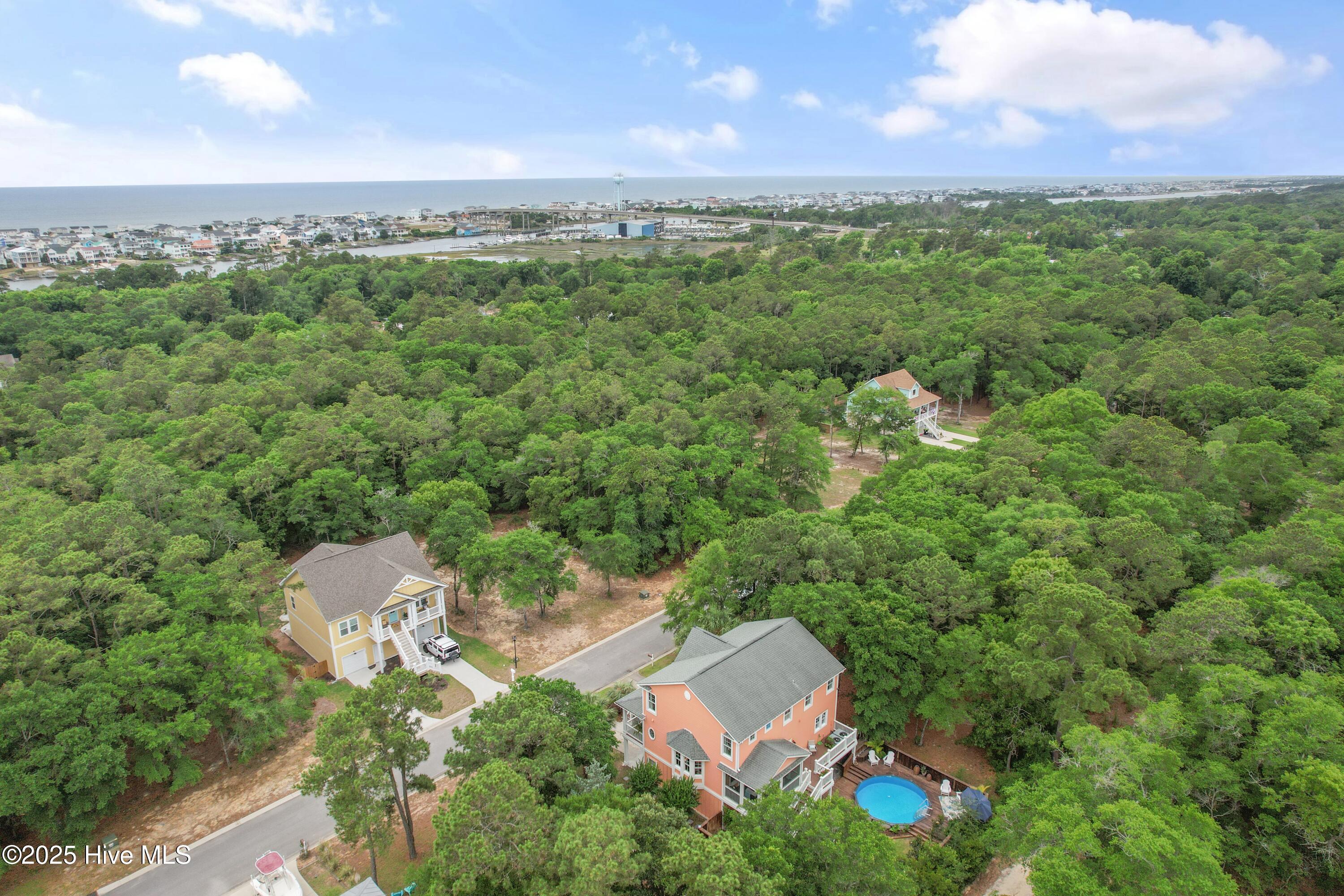 1086 Ferry Landing Drive SW