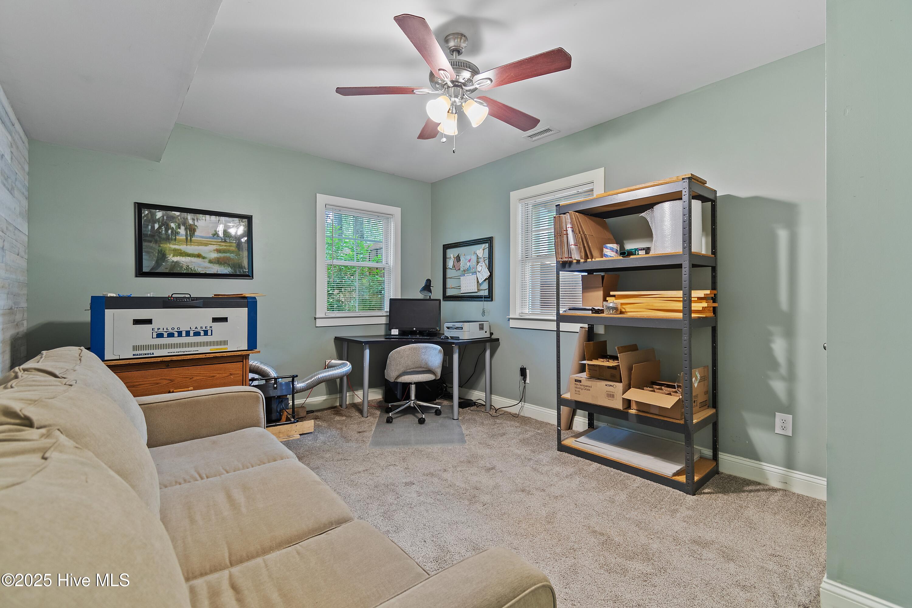 1086 Ferry Landing Drive SW