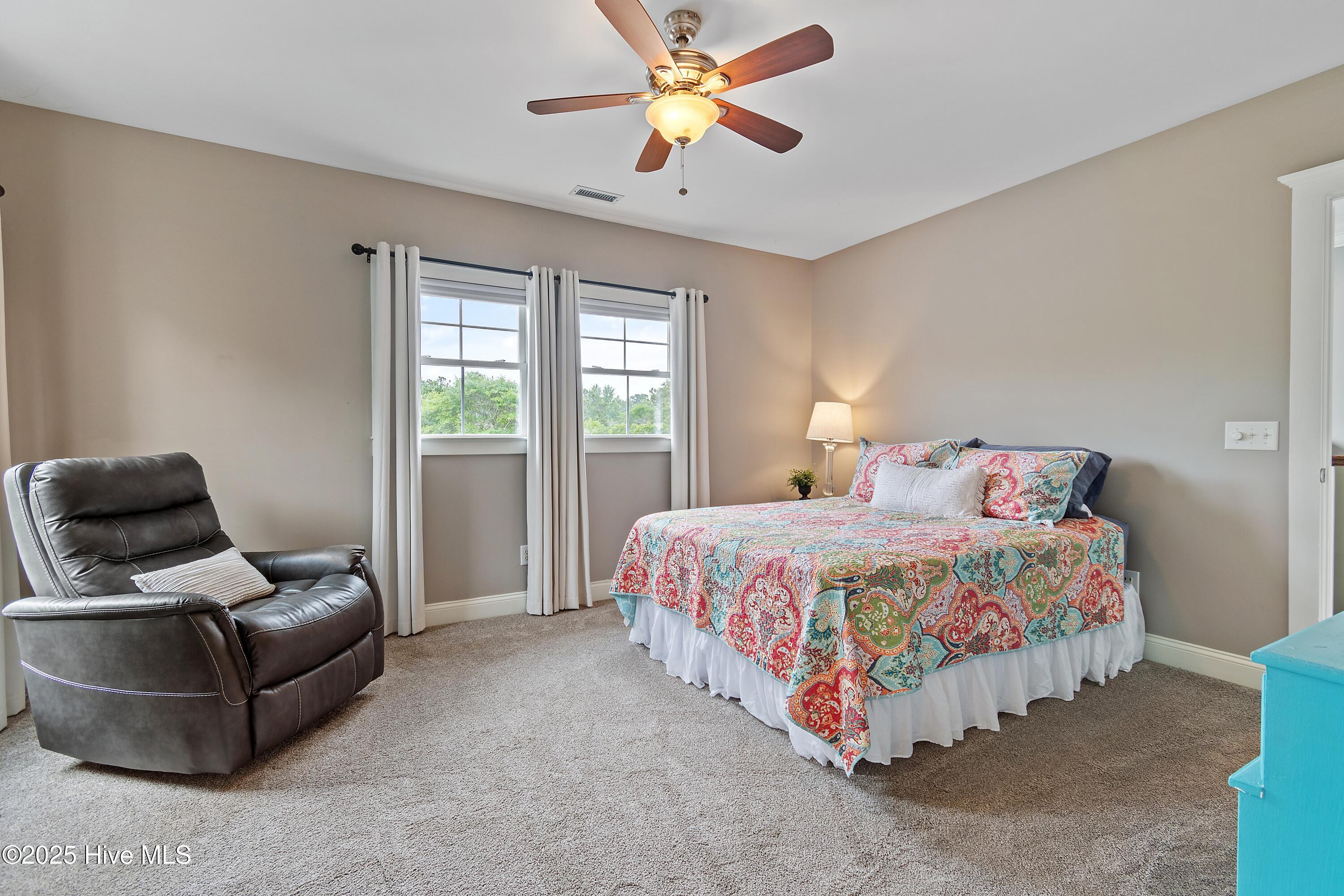 1086 Ferry Landing Drive SW