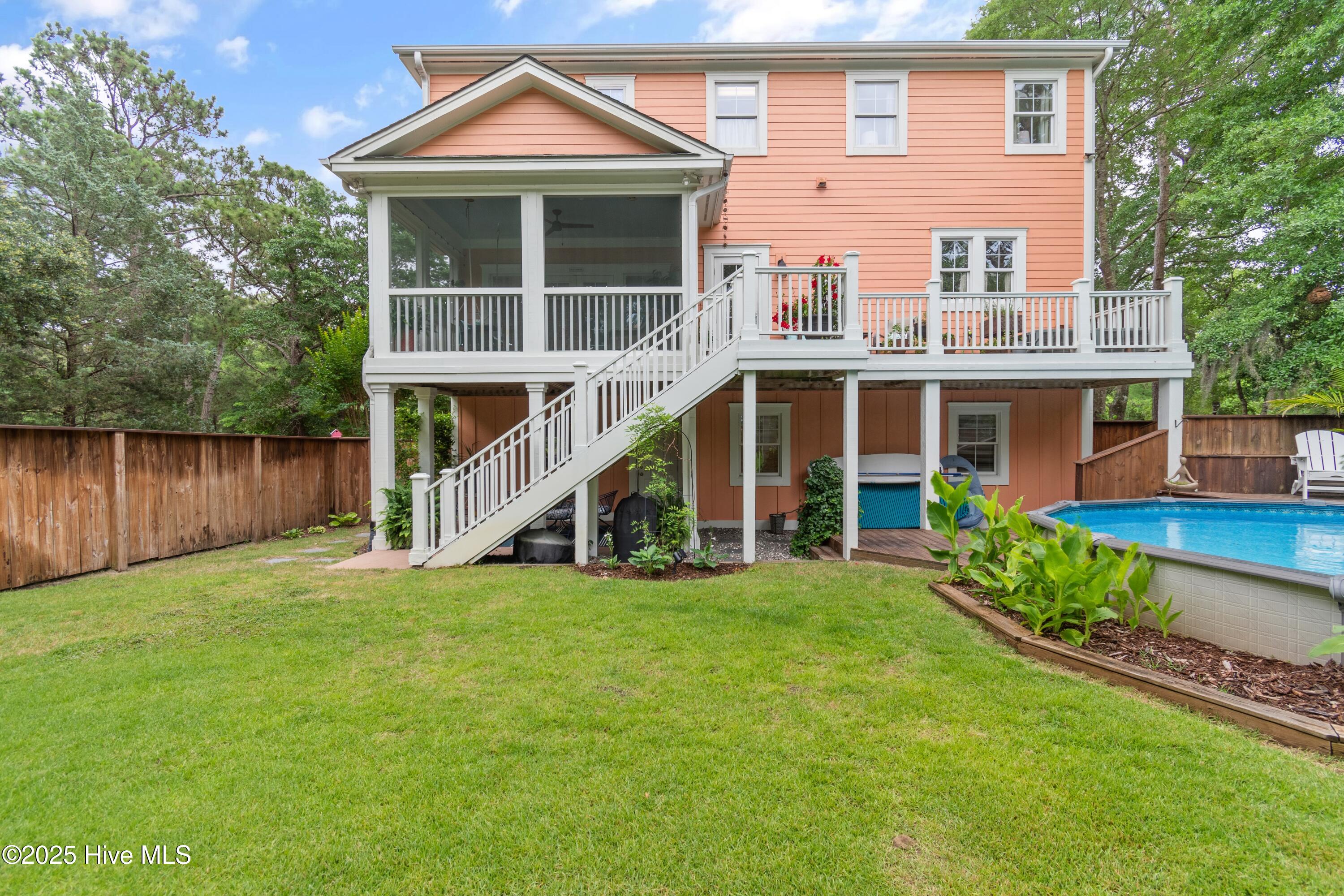 1086 Ferry Landing Drive SW