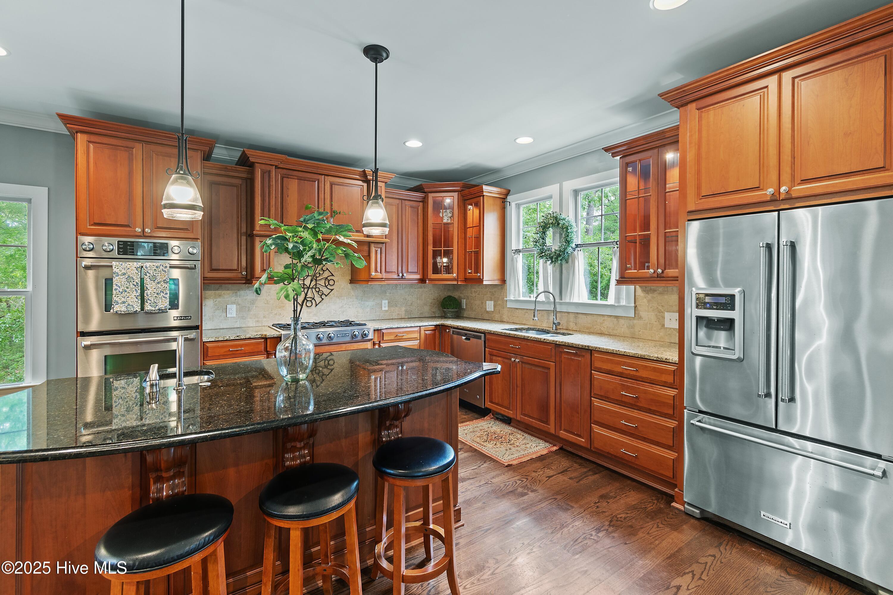 1086 Ferry Landing Drive SW