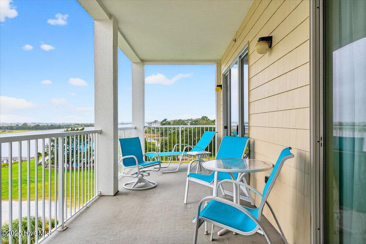 7265 Seashell Lane SW, Unit 409