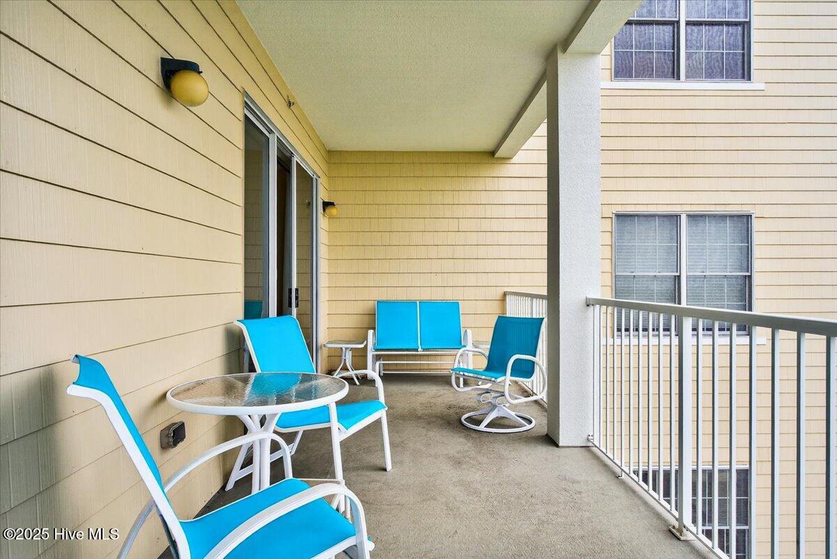 7265 Seashell Lane SW, Unit 409