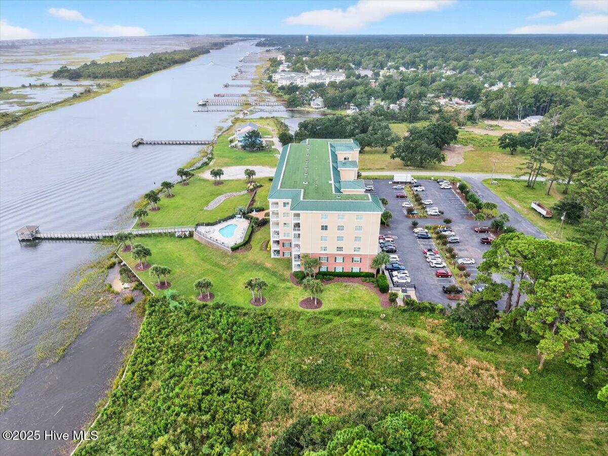 7265 Seashell Lane SW, Unit 409