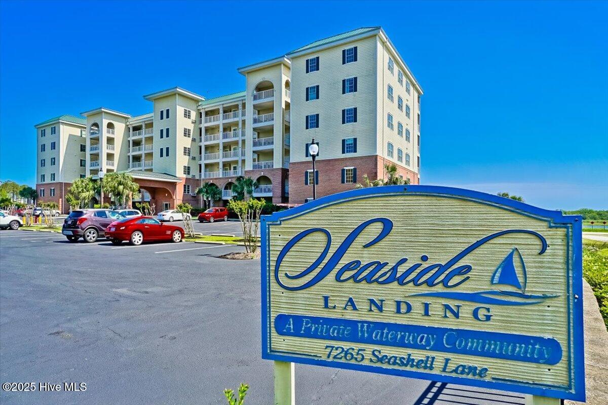 7265 Seashell Lane SW, Unit 409