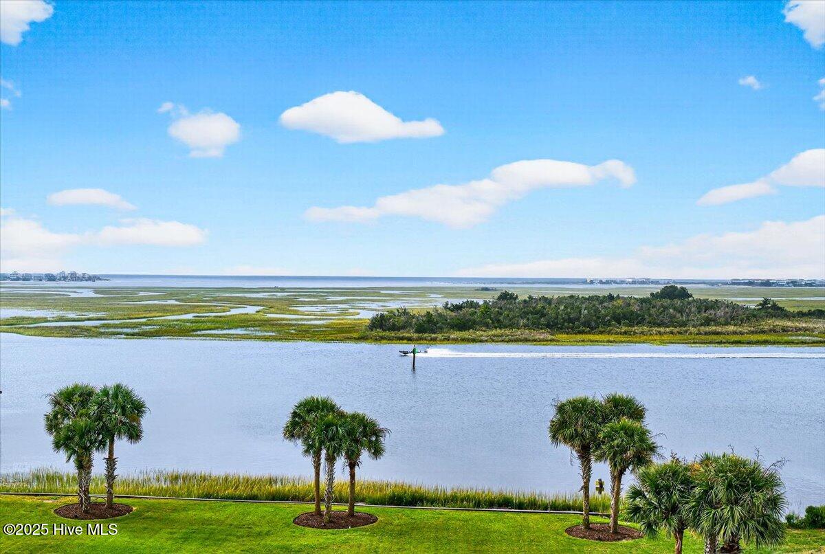 7265 Seashell Lane SW, Unit 409