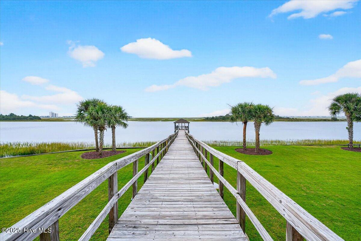 7265 Seashell Lane SW, Unit 409