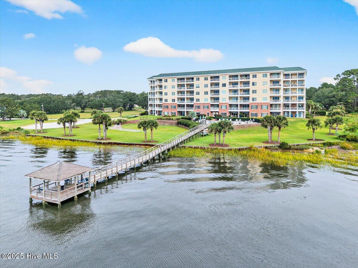 7265 Seashell Lane SW, Unit 409