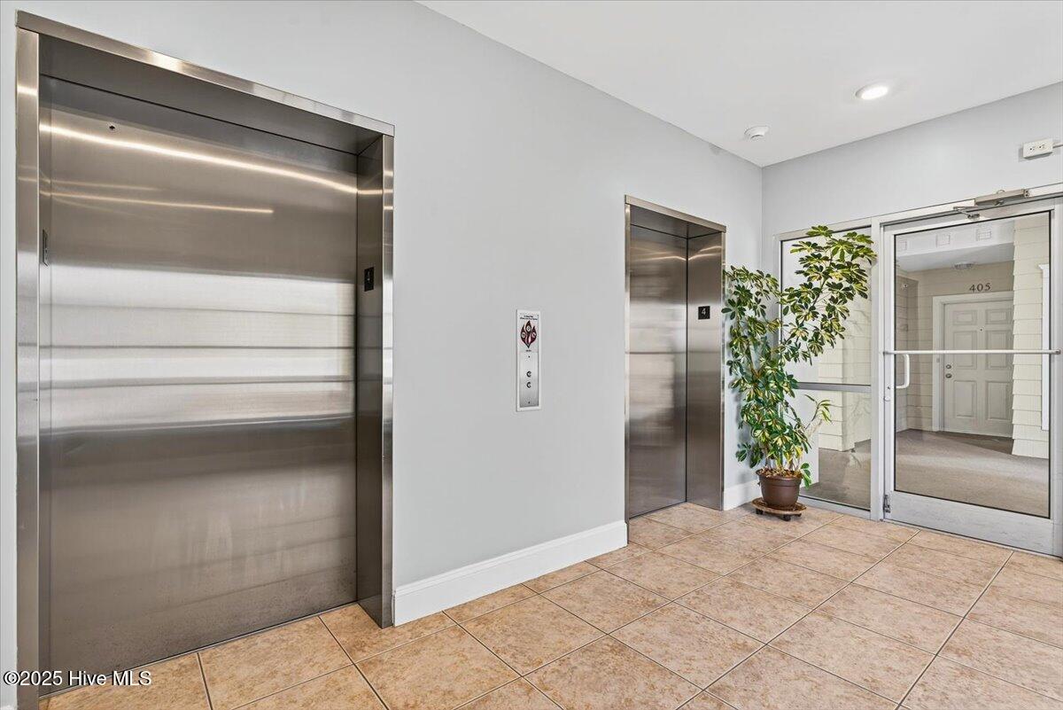 7265 Seashell Lane SW, Unit 409