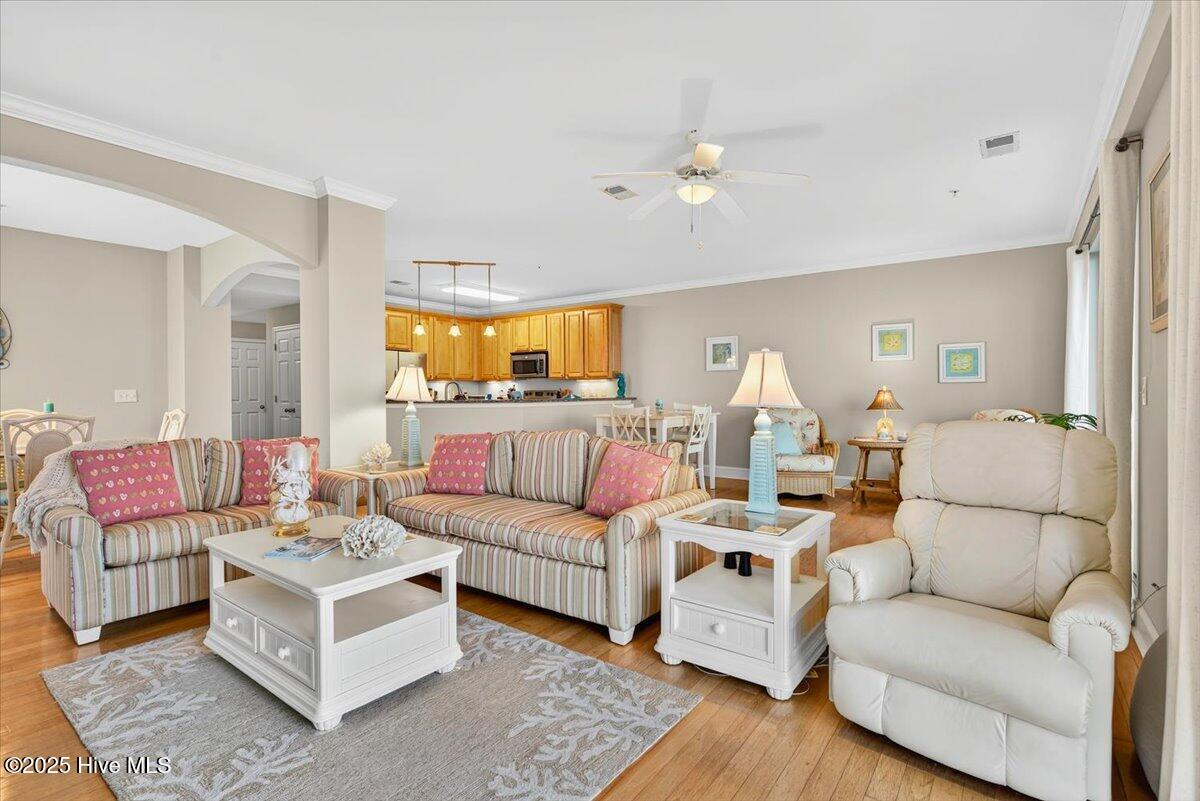 7265 Seashell Lane SW, Unit 409