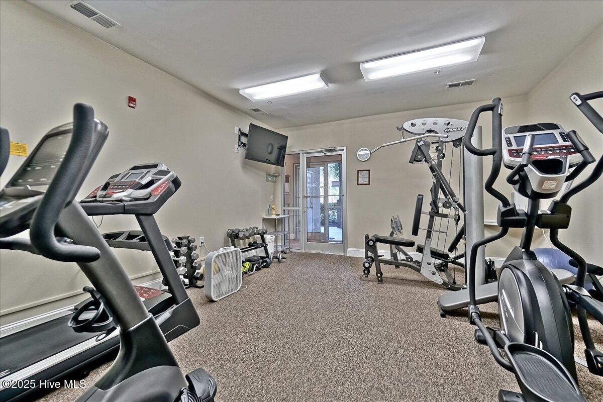 7265 Seashell Lane SW, Unit 409