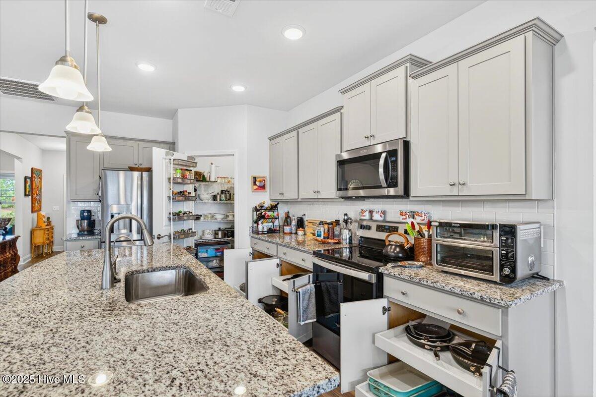 9470 Barnstormer Drive