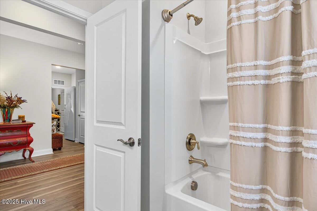 9470 Barnstormer Drive