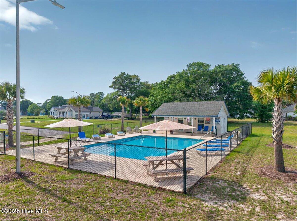 5886 Lycia Lane SW, Ocean Isle Beach