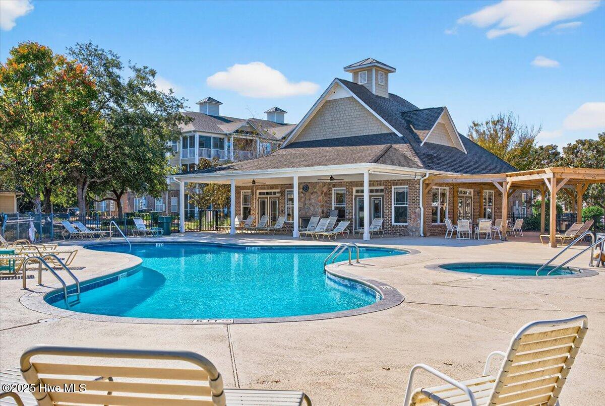 221 Woodlands Way, Unit 23, Calabash Unit: Unit 23