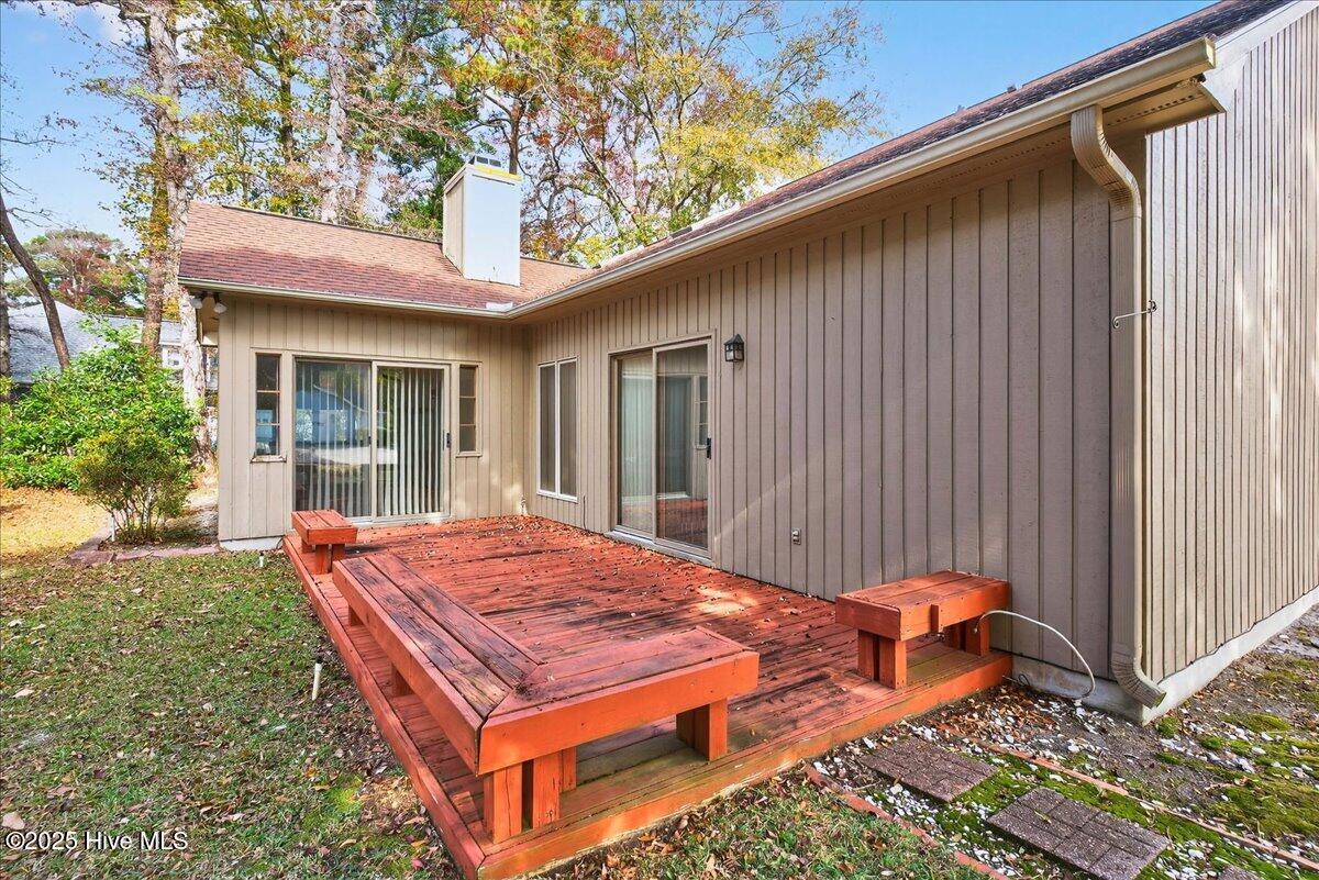 1618 Woodland Court SW