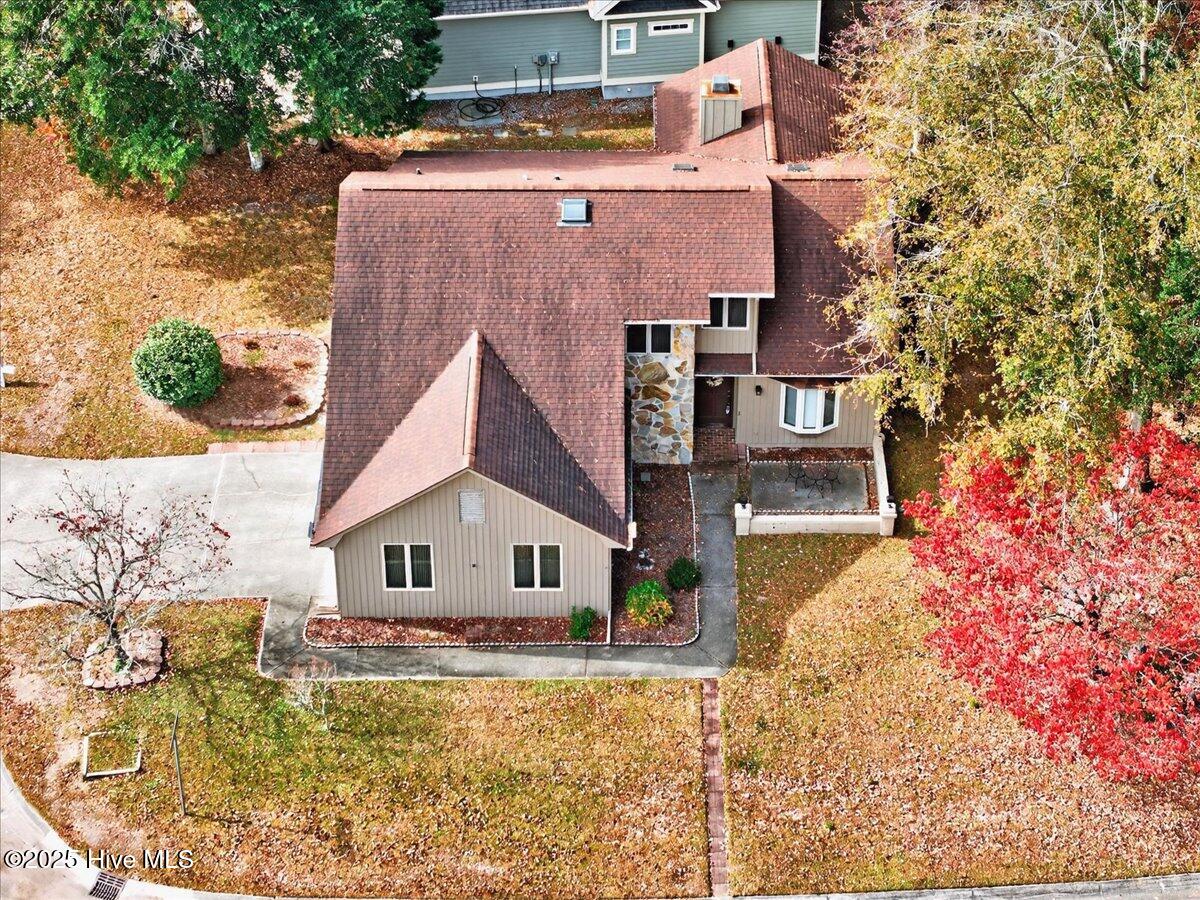 1618 Woodland Court SW