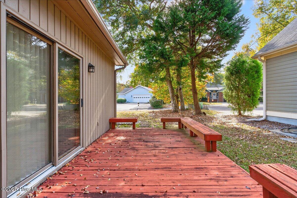 1618 Woodland Court SW