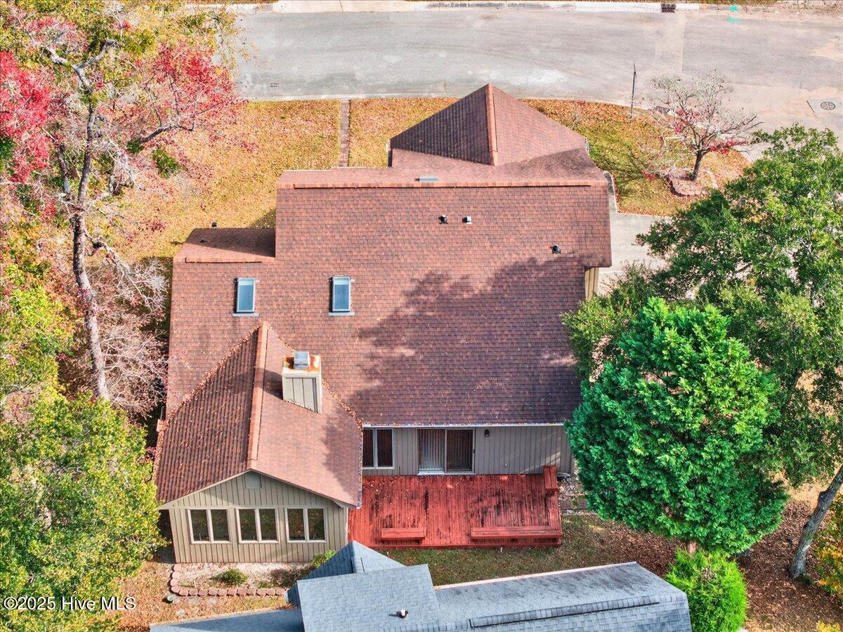 1618 Woodland Court SW