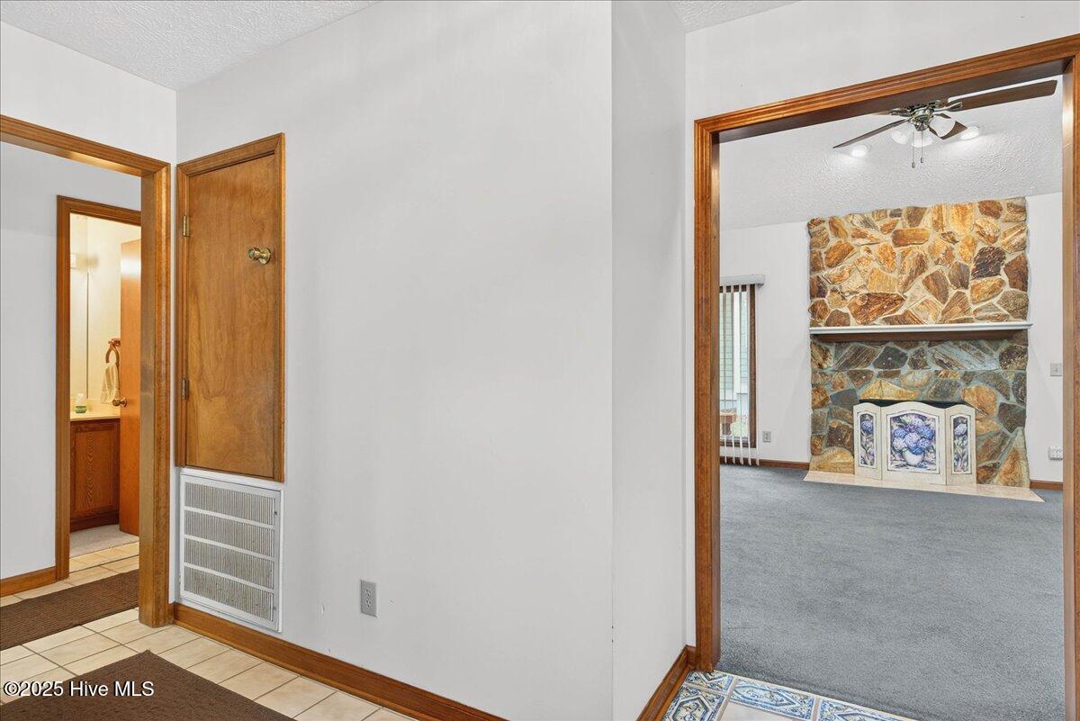 1618 Woodland Court SW