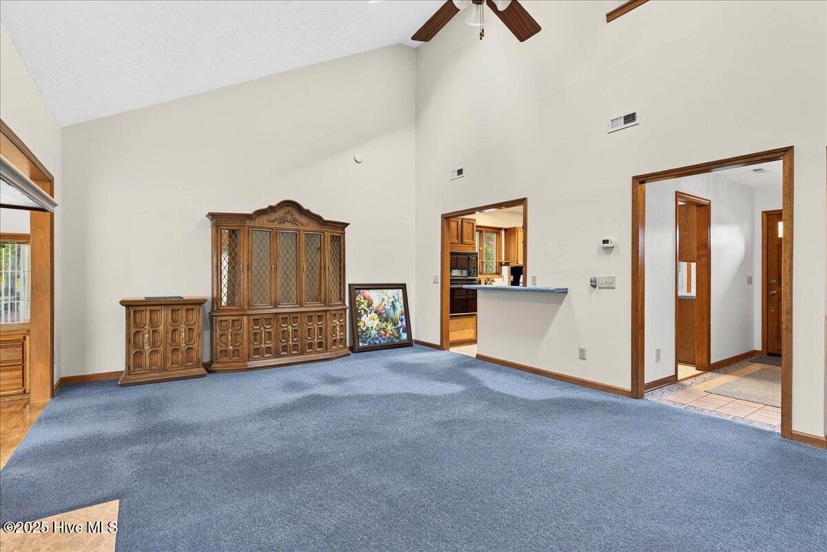 1618 Woodland Court SW