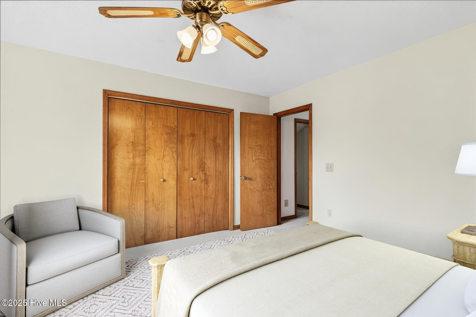 1618 Woodland Court SW