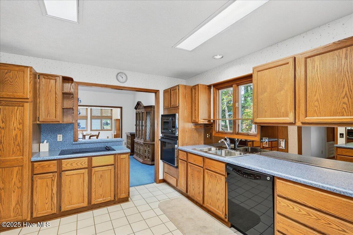 1618 Woodland Court SW