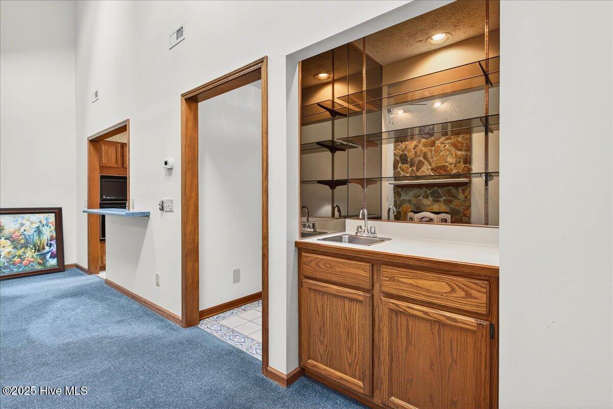 1618 Woodland Court SW