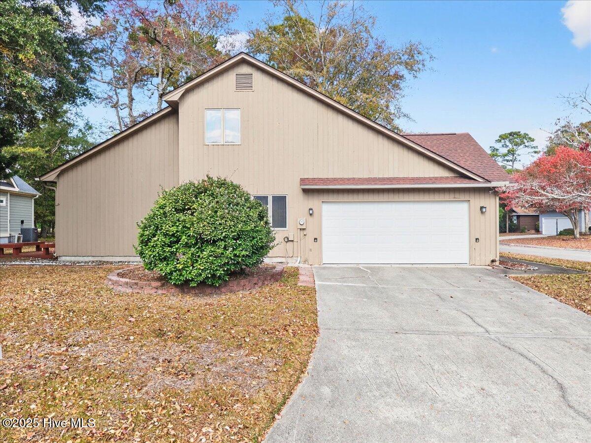 1618 Woodland Court SW