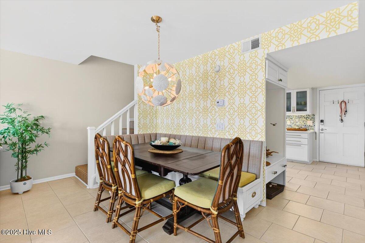 30 Beaufort Street, Apt F Apt F