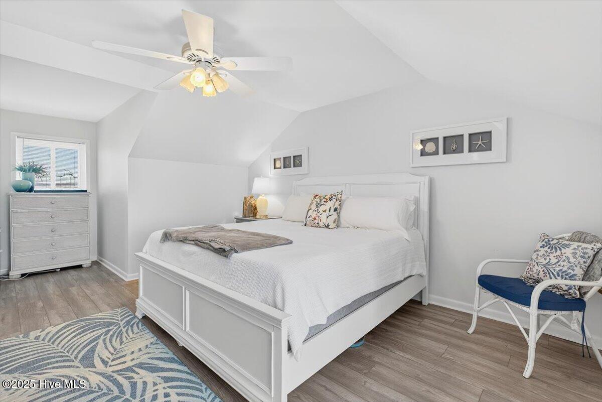 30 Beaufort Street, Apt F Apt F