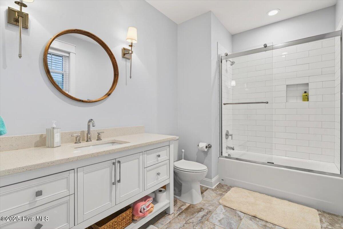 148 Via Old Sound Boulevard