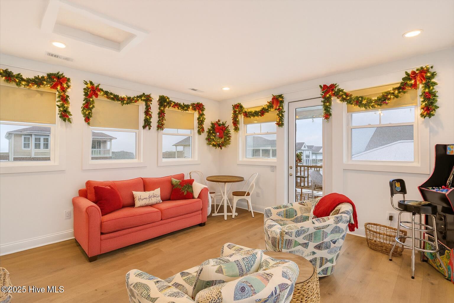 148 Via Old Sound Boulevard