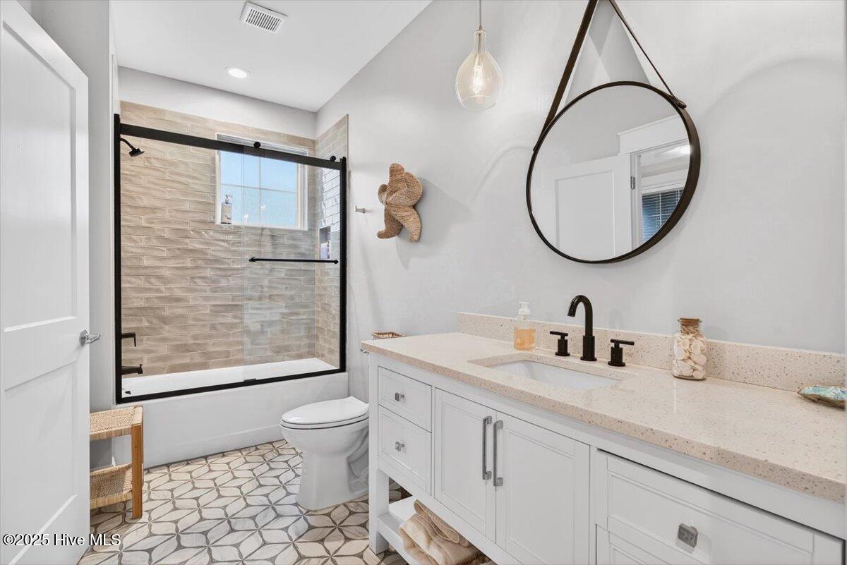 148 Via Old Sound Boulevard