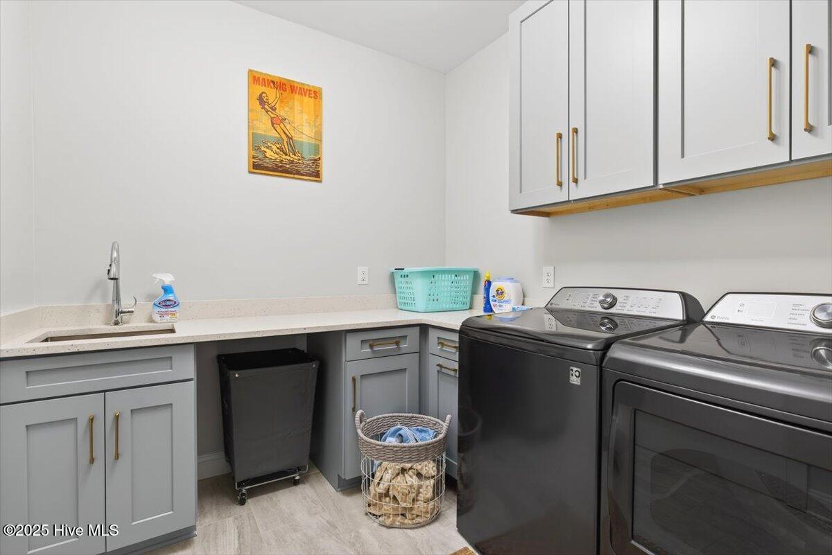 148 Via Old Sound Boulevard