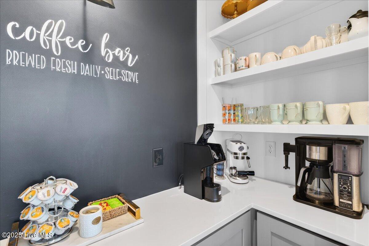 148 Via Old Sound Boulevard